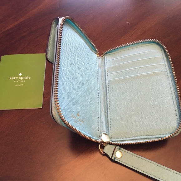 Kate Spade wallet - Picture 2 of 3